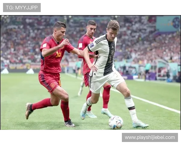 世界杯新闻报道聚焦比赛精彩瞬间与赛场焦点